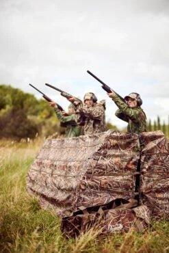 Hunting & Fishing Nomad Blind 7 Hunting & Fishing Nomad Blind -Comprehensive outdoor sports MattQue re e HuntingandFishing Duck23 3321 3200