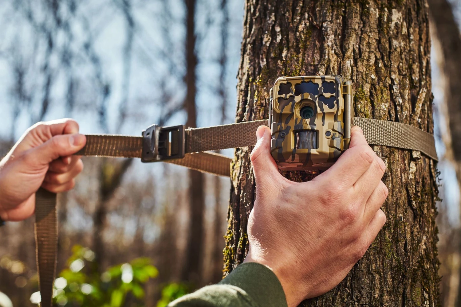 Moultrie Micro-42i Game Camera Bundle 1 Moultrie Micro-42i Game Camera Bundle